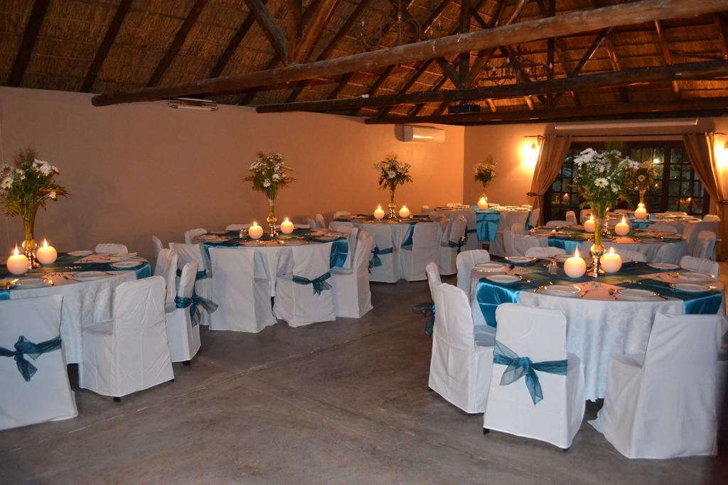 Castello Guesthouse Vryburg Exterior photo