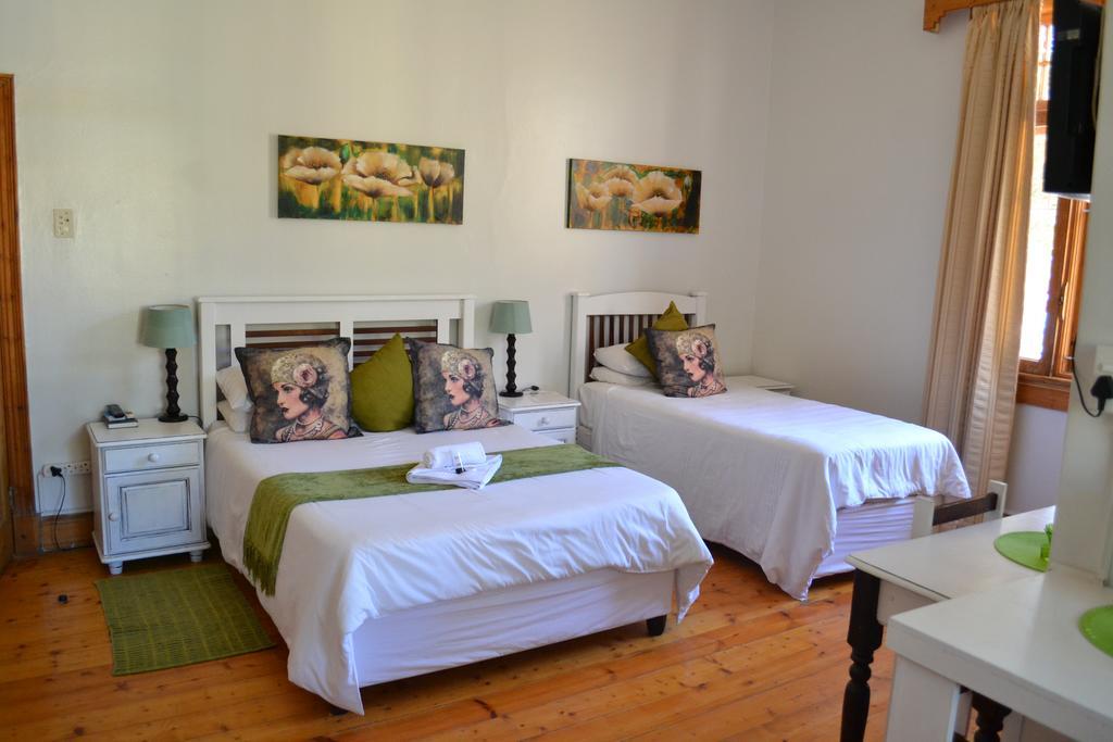 Castello Guesthouse Vryburg Exterior photo