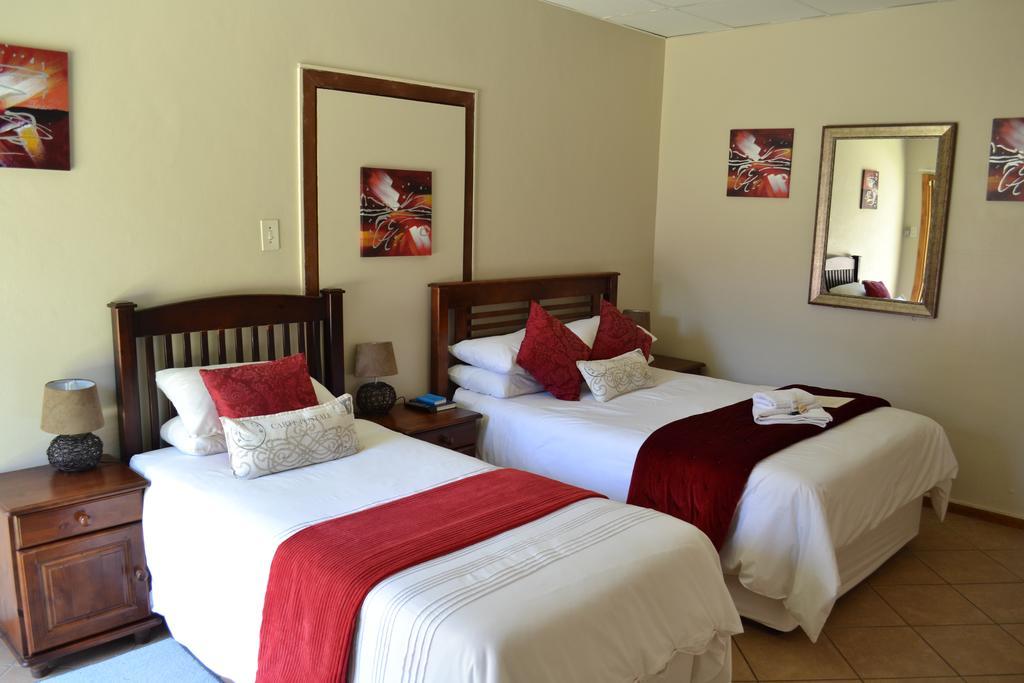 Castello Guesthouse Vryburg Exterior photo